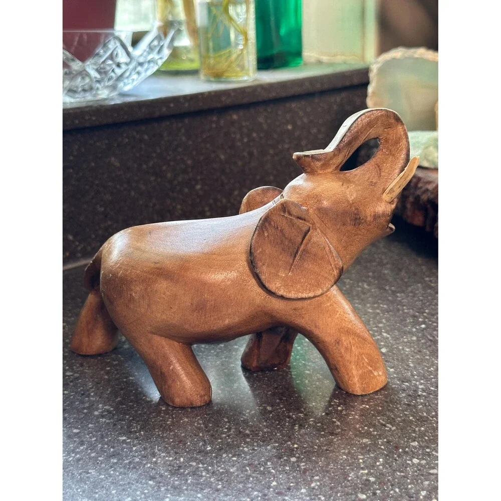 Unbranded this charming